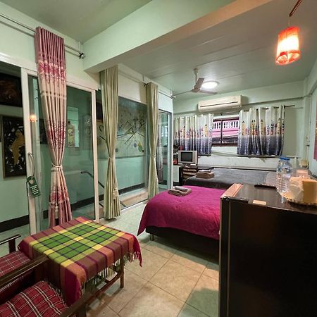 Soetnos Hotel Pantai Jomtien Bagian luar foto