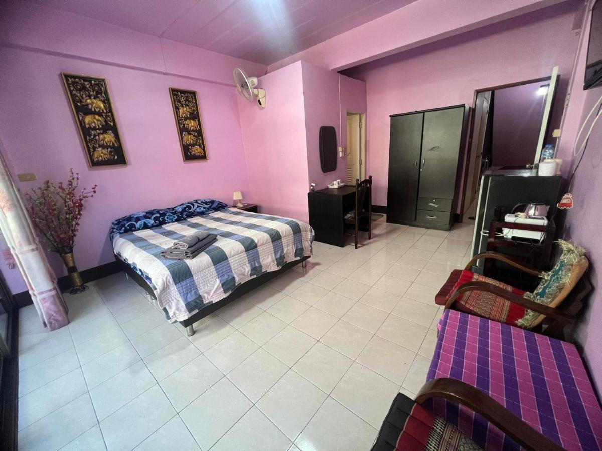 Soetnos Hotel Pantai Jomtien Bagian luar foto